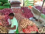 महंगाई की मार..कैथल सब्जी मडी में आसमान को छू रहे प्याज के दाम