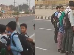 स्कूल जाते वक्त जा+न हथेली पर रखकर हाईवे पार करने को मजबूर बच्चे… अभिभावक परेशान