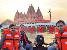 अंतरराष्ट्रीय गीता महोत्सव में ब्रहमसरोवर घाटों पर पहुंच रहे लाखों लोग..एसडीआरएफ के जवान लोगों की सुरक्षा के लिए मुसतैद