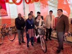 अंबाला की मेयर शक्ति रानी शर्मा ने 11वीं व 12वीं के छात्रों को वितरित की निशुल्क साइकिलें