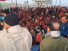 पिछले 6 महीने से कूड़े के डंपिंग यार्ड के विरोध में बैठे ग्रामीणों का धरना हुआ समाप्त… विधायकों ने दिया आश्वासन