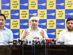 AAP उपाध्यक्ष अनुराग ढांडा ने नवीन जिंदल को बताया मजबूर उम्मीदवार