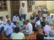 बिजली बिल की रिकवरी करने गए कर्मचारियों पर उपभोक्ताओं ने किया ह*मला…बिजली बोर्ड कर्मचारी बैठे धरने पर