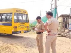 फरीदाबाद जिला प्रशासन ने अनफिट स्कूल बस के काटे चालान…बसों को किया इंपाउंड