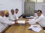 करनाल में कांग्रेस प्रत्याशी दिव्यांशु बुद्धिराजा ने भरा पर्चा..भूपेंद्र सिंह हुड्डा और कांग्रेस अध्यक्ष रहे मौजूद