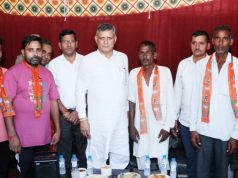 कृषि मंत्री कंवरपाल गुर्जर के नेतृत्व में मुस्लिम समाज के सैकड़ो लोग भाजपा में हुए शामिल