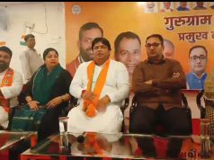 भाजपा प्रत्याशी मुकेश शर्मा ने कार्यकर्ताओं से की चुनाव पर चर्चा… बनाई रणनीति