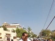 WWE रेसलर खली, अनिल विज की जीत पर बधाई देने पहुंचे उनके निवास स्थान पर
