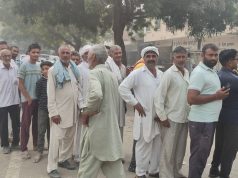 डीएपी खाद के लिए किसानो की लग रही लम्बी लाइन.. कालाबाजारी का भी आरोप