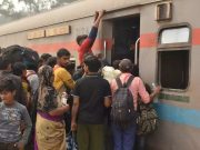 त्योहार खत्म होते ही यमुनानगर रेलवे स्टेशन पर लगी यात्रियों की भीड़