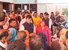 खेल मंत्री गौरव गौतम ने जनता दरबार में सुनी लोगों की समस्याए…अधिकारियों कोदिए दिशा निर्देश
