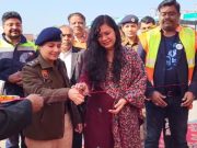 NH गदपुरी टोल प्लाजा पर ट्रैफिक नियमों को लेकर जागरूकता कार्यक्रम