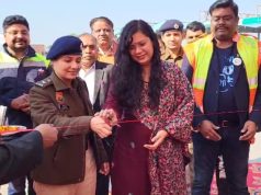 NH गदपुरी टोल प्लाजा पर ट्रैफिक नियमों को लेकर जागरूकता कार्यक्रम