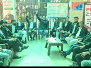 पातली खुर्द जमीन मामले पर वकील और ग्रामीण आमने -सामने