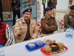 शाहबाद हल्के गांव कलसानी में नशा मुक्ति अभियान के दौरान पुलिस अधीक्षक वरुण सिंगला पहुंचे