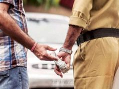सोनीपत साइबर थाने में भ्रष्ट पुलिस कर्मचारी रिश्वत लेते हुए गिरफ्तार