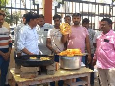 सोनीपत में जिला पार्षदों का अनोखा प्रदर्शन, जिला पार्षद भवन के सामने जलेबी बनाकर किया प्रदर्शन