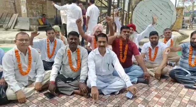 hunger strike roadways employees