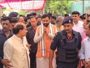 गांव नंगला मोहमदपुर पहुंचे सीएम सैनी.. बोले हमारी लड़ाई देश से नहीं, आतंकवाद से है