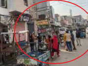 फतेहाबाद में गली में गाड़ी खड़ी करने को लेकर बवाल, मां-बेटे पर बरसाईं ईंटें