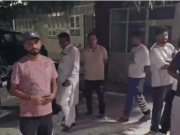 दो पक्षों के बीच लाठी-डंडों से हुई भिड़ंत, पुलिस मामले की जांच में जुटी