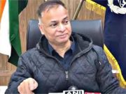 डीजीपी ओपी सिंह पहुंचे साइबर क्राइम थाने, सिपाही ने नहीं पहचाना, भेजा कमरे में