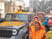 लेफ्टिनेंट बनकर रेवाड़ी लौटे बादल यादव, शहर में निकला भव्य जुलूस
