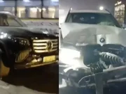 फरीदाबाद हाईवे पर 200 किमी/घंटा की रफ्तार में मर्सिडीज-बीडब्ल्यू रेस, बाइक को टक्कर में दो युवक घायल