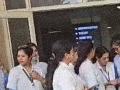 हरियाणा में नर्सिंग अधिकारियों की दो घंटे की पेन-डाउन हड़ताल, महिला आयोग अध्यक्ष की टिप्पणी पर जताया विरोध