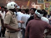नारनौल में चश्मे की दुकान पर हमला, महिला समेत युवकों ने की तोड़फोड़ और मारपीट