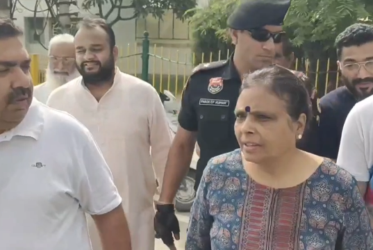 झाड़ू लेकर मैदान में उतरीं भाजपा प्रदेशाध्यक्ष अर्चना गुप्ता, दिया स्वच्छता का संदेश