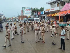 कारौला हत्याकांड पर भड़के ग्रामीण, आरोपियों की गिरफ्तारी को लेकर सड़क जाम
