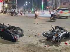 पैसों के विवाद में 15-20 युवकों ने किया हमला :एक की टांग में गंभीर चोट, बाइक भी तोड़ी