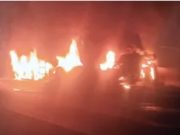 रेवाड़ी में दो ट्रालों की भीषण टक्कर के बाद लगी आग, चालक की जिंदा जलकर मौत
