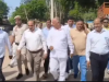 हसनपुर अनाज मंडी पहुंचे विधायक हरिंद्र सिंह, किसानों की सुविधाओं का लिया जायजा
